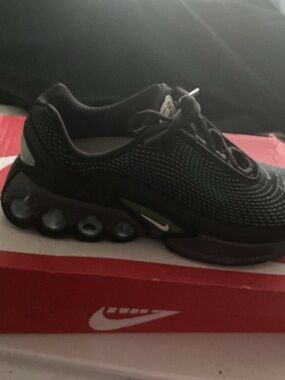 Nike Kids Black Sneakers with Green Accents